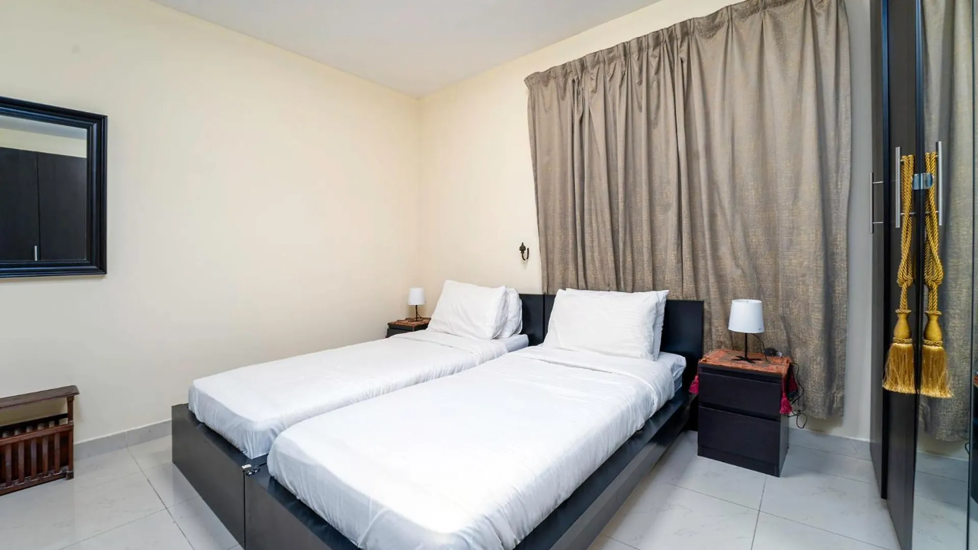 2-Bedroom Marina Skyline View In Jlt Dubai Apartment