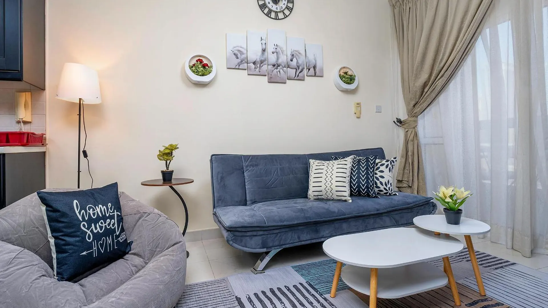 2-Bedroom Marina Skyline View In Jlt Dubai Apartment