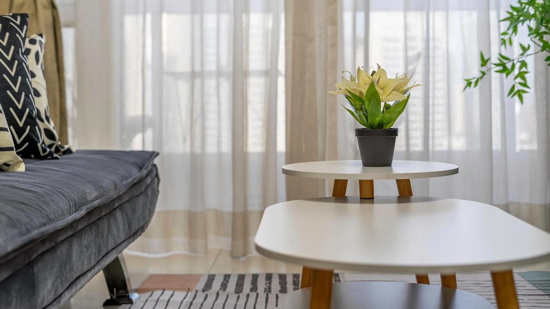 Apartment 2-Bedroom Marina Skyline View In Jlt Dubai United Arab Emirates